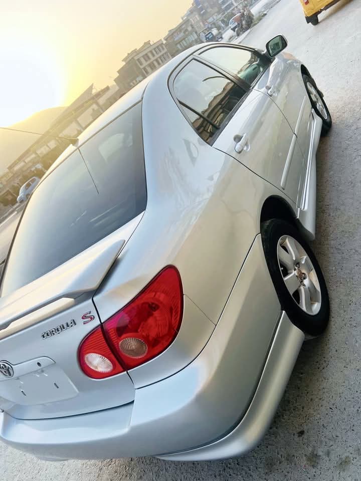 Toyota Corolla 2005